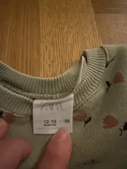 Vorschaubild 3 von Mädchen Pullover Sweatshirt Grün Blumenmuster Rüschen Gr. 86
