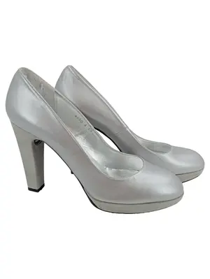 SINGH S. MADAN Pumps