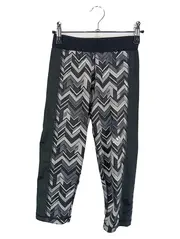 Vorschaubild 1 von Damen Leggings 3/4 Hose Zickzack Muster Gr. 30x32 Sport