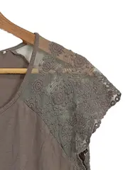 Vorschaubild 2 von EDC Damen T-Shirt Braun Gr. 40/L mit Spitze Casual Oberteil