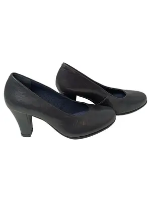 AEROSOLES Pumps