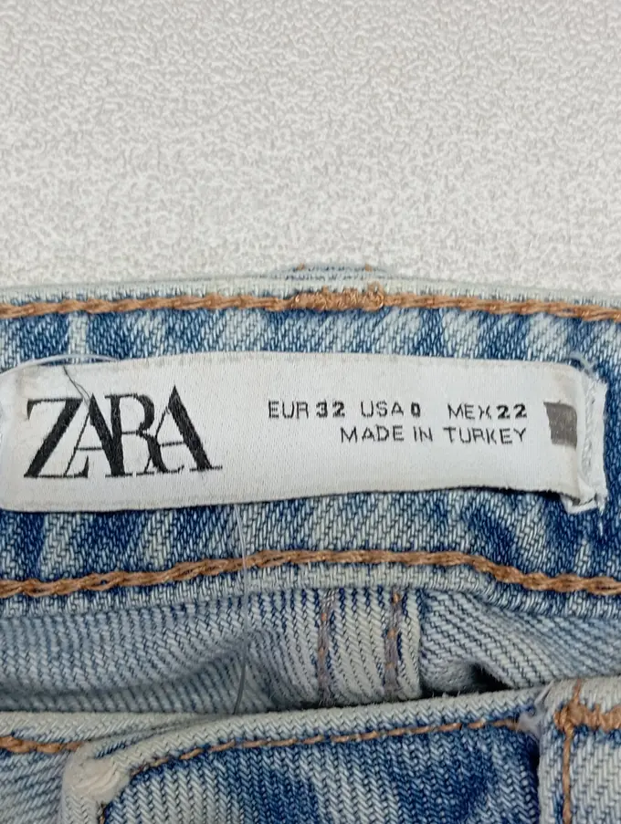 ZARA Jeans Straight Leg Bild 3