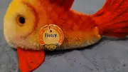 Vorschaubild 2 von Flossy Fisch Plüschtier Kuscheltier Vintage mit Knopf & Schild