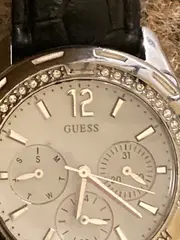 Vorschaubild 4 von Damenuhr Silber Strassbesatz schwarzes Lederarmband Multifunktion