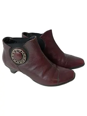 THINK! Stiefelette