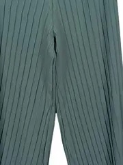 Vorschaubild 2 von Damen Plissee Stoffhose Grün Elegant Weites Bein Gr. L/40