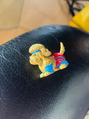 Vorschaubild 2 von Hund Figur Sportoutfit Gelb 3.5 cm Kinder Actionfigur Sammelfigur