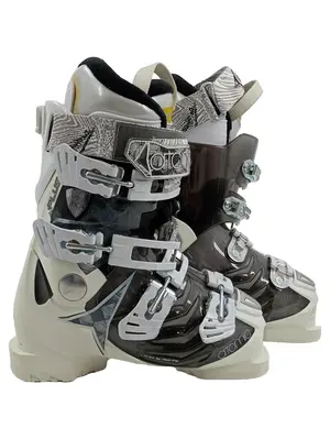 ATOMIC Skischuhe
