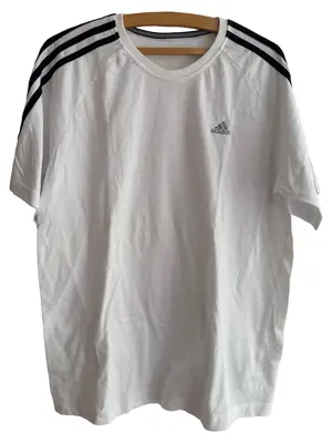 ADIDAS T-Shirt