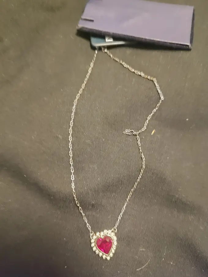 SWAROVSKI Halskette mit Anhänger Bild 3