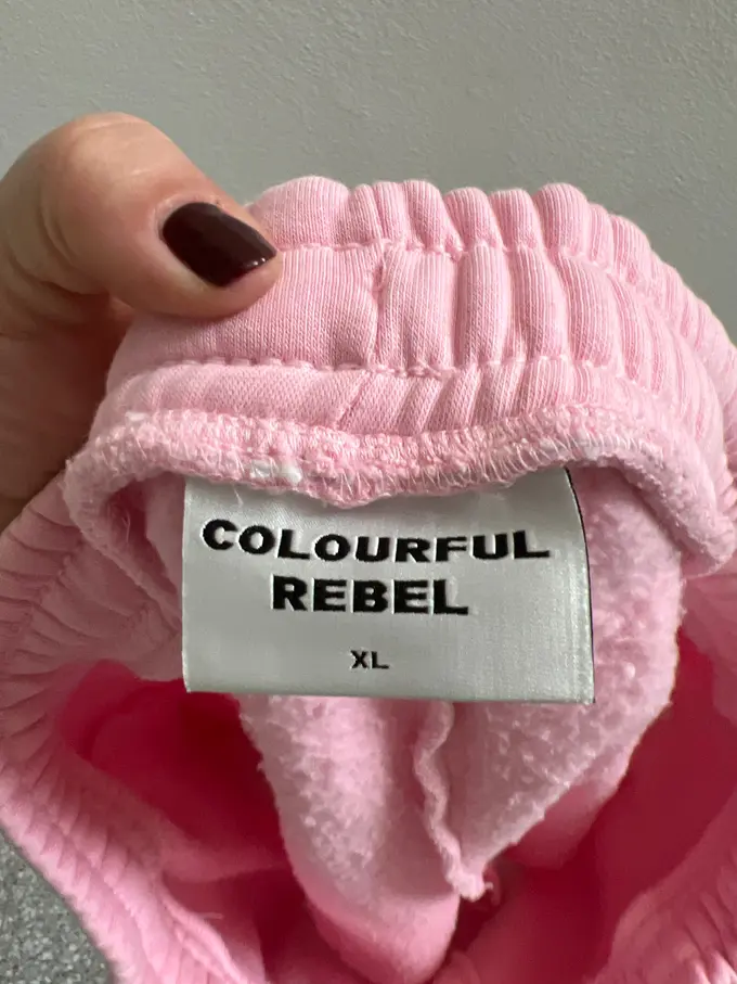 COLOURFUL REBEL Shorts Bild 2