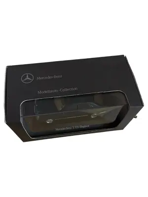 MERCEDES-BENZ Modellfahrzeug