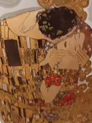 Vorschaubild 2 von Artis Orbis Gustav Klimt Der Kuss Teelichthalter Glas Gold Handmade