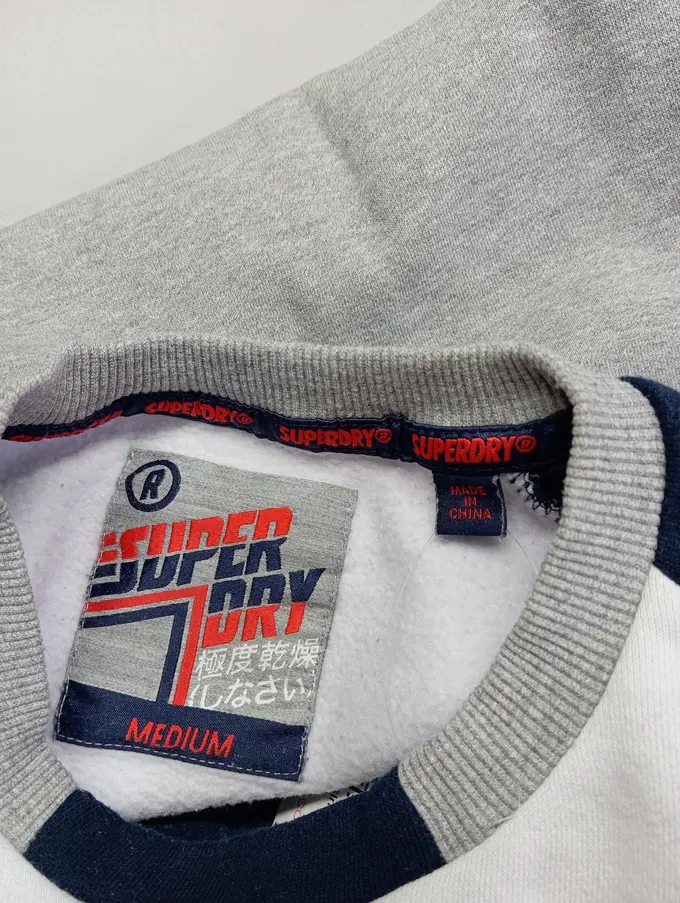 SUPERDRY Sweatshirt Bild 3