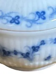 Vorschaubild 4 von Dekodose Rund Klassisch Weiß Blumen Florales Muster 6cm