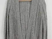 Vorschaubild 3 von Damen Strickjacke Gr. S Grau Zopfstrickmuster Cardigan