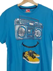 Vorschaubild 2 von Herren T-Shirt Blau M mit Boombox Sneaker Motiv
