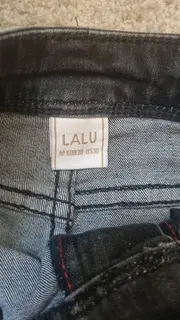 Vorschaubild 4 von LALU Damen Jeans Shorts Gr. 38 Grau Destroyed Look Denim
