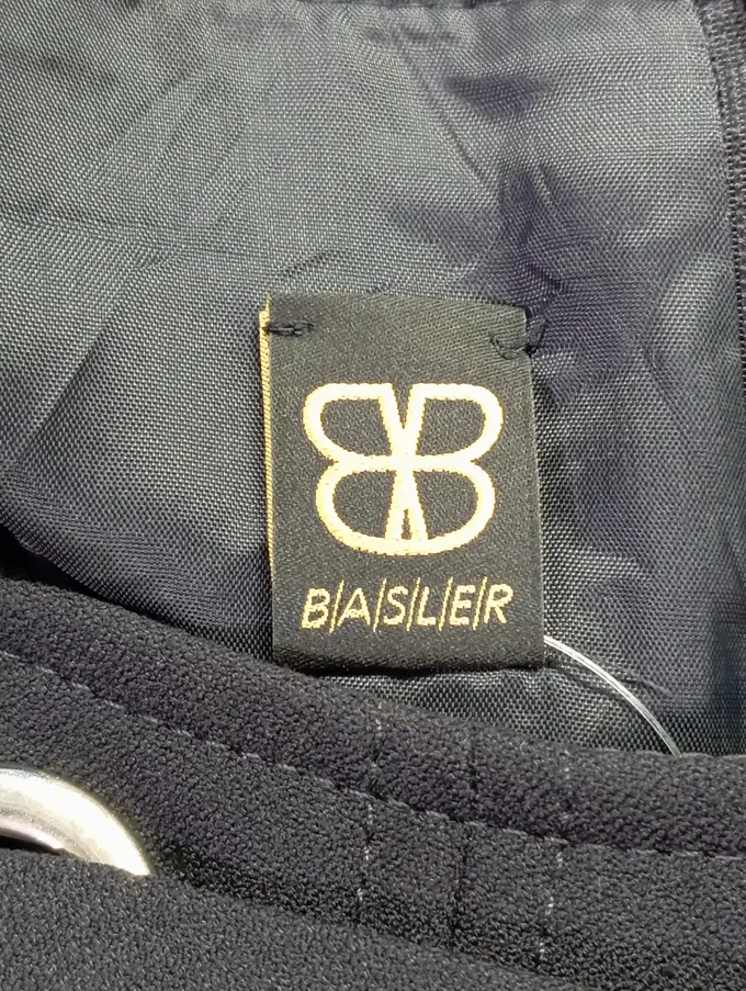 BASLER Etuikleid Bild 3