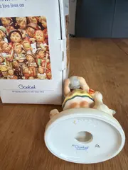Vorschaubild 3 von Die Gänseliesel Hummel Figur 197 2/0 Porzellan Mehrfarbig 6cm