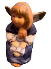 Vorschaubild 1 von Engel mit Kind Keramik Weihnachtsdeko Figur Blau 5 cm