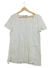Vorschaubild 1 von Damen Shirt Bluse Weiß Gr. M Lochstickerei Romantisch Baumwolle