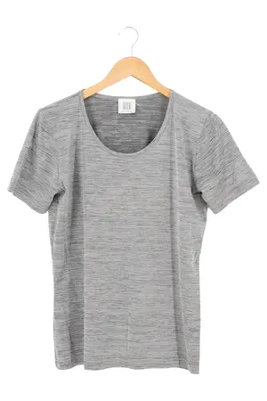 MADELEINE T-Shirt