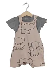 Vorschaubild 1 von Baby Strampler Set Latzhose T-Shirt Elefanten Gr. 6-9 Monate Beige