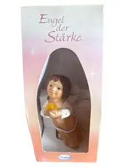 Vorschaubild 1 von Engel der Stärke Porzellan Dekofigur Beige 7,5 cm