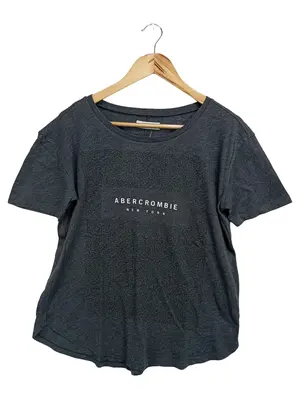 ABERCROMBIE & FITCH T-Shirt