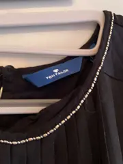 Vorschaubild 2 von Damen Bluse Gr. 38 Schwarz Plissee Elegant Ärmellos