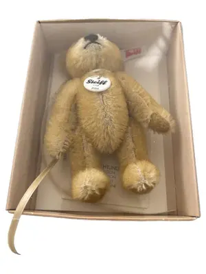 STEIFF Kuscheltier