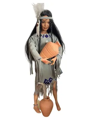 THE ASHTON-DRAKE GALLERIES Künstlerpuppe