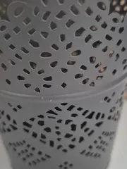 Vorschaubild 2 von Übertopf Pflanztopf Grau Charmant Metall Lochmuster 12x9cm