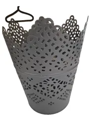 Vorschaubild 1 von Übertopf Pflanztopf Grau Charmant Metall Lochmuster 12x9cm