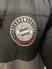 Vorschaubild FC BAYERN MÜNCHEN Steppjacke 3