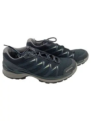 LOWA Outdoorschuhe