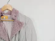 Vorschaubild 2 von Damen Steppjacke Gr. 40/L Modisch Mehrfarbig Fellbesatz