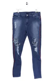 Vorschaubild ASOS Destroyed Jeans 1