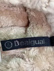Vorschaubild DESIGUAL Felljacke 3
