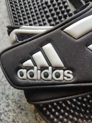 Vorschaubild 2 von Adissage Badeschuhe Herren Gr. 42 Schwarz Weiß Slides Badelatschen