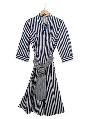 MADELEINE Blusenkleid