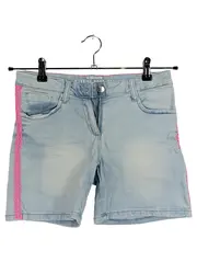 Vorschaubild 1 von Mädchen Jeans Shorts Gr. 164 Hellblau Häkelborte Pink