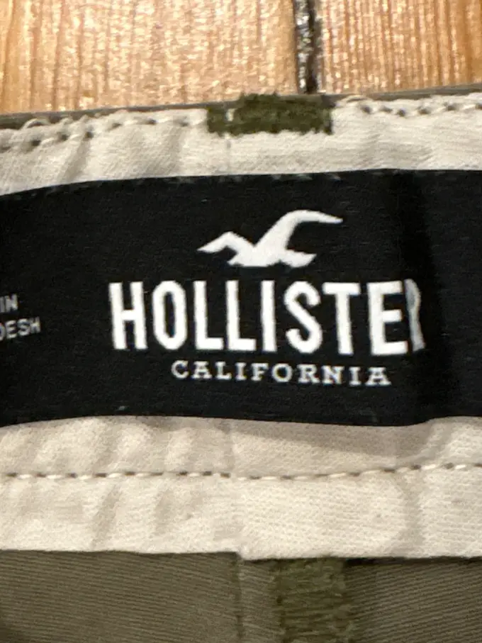 HOLLISTER Shorts Bild 8