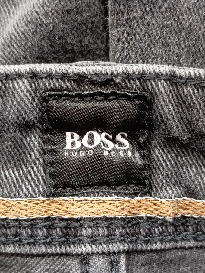 HUGO BOSS Jeans Straight Leg Bild 3
