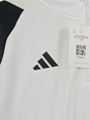 Vorschaubild 2 von Juventus Trainings Kapuzenpullover Herren Gr. M Weiß Schwarz Pink