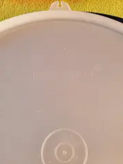 Vorschaubild 3 von Servierplatte mit Deckel Lila Kunststoff 18 cm rund