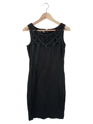 BLACK PREMIUM Etuikleid