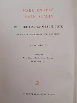 Politikbuch