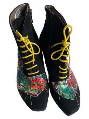 LISA TUCCI Stiefelette